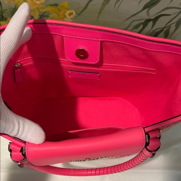 Kate Spade New York Wild Rose Cruise Gingham Wovan Plaid Tote - Picture 8 of 16